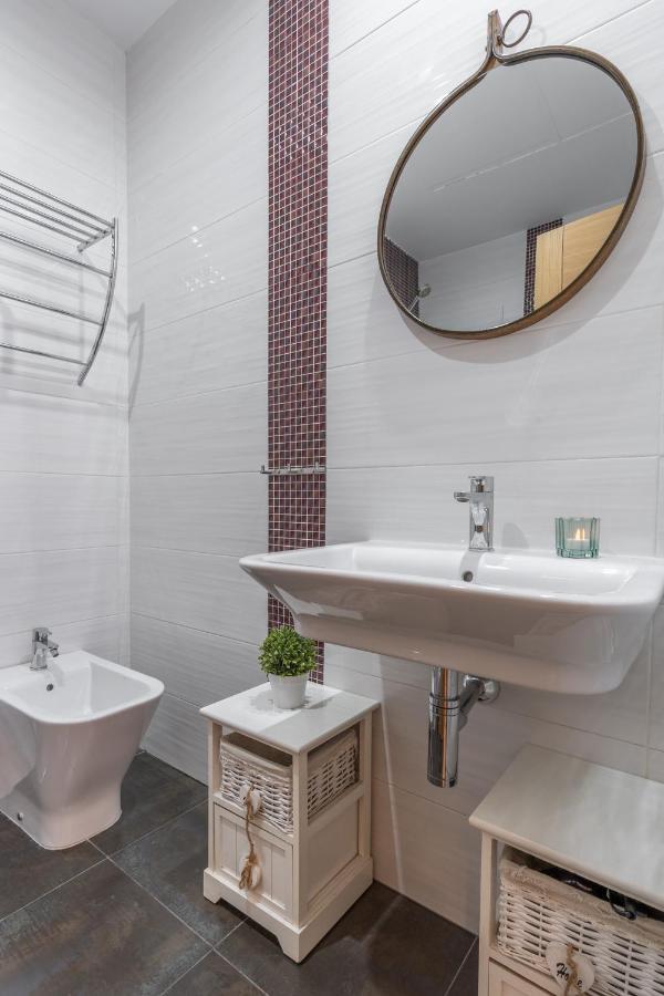 Tuguest Postigo II Catedral Apartment - Free Parking Granada Exterior photo