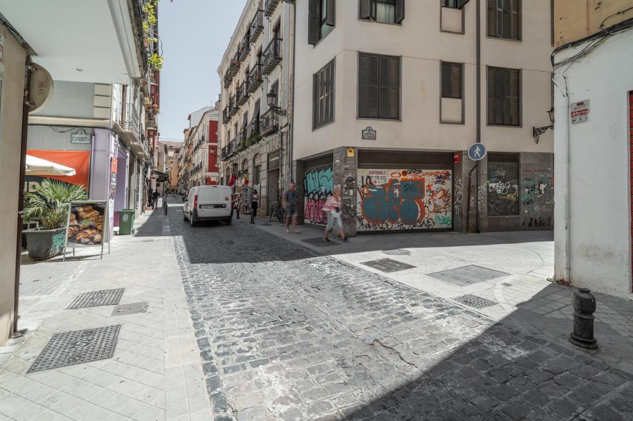 Tuguest Postigo II Catedral Apartment - Free Parking Granada Exterior photo