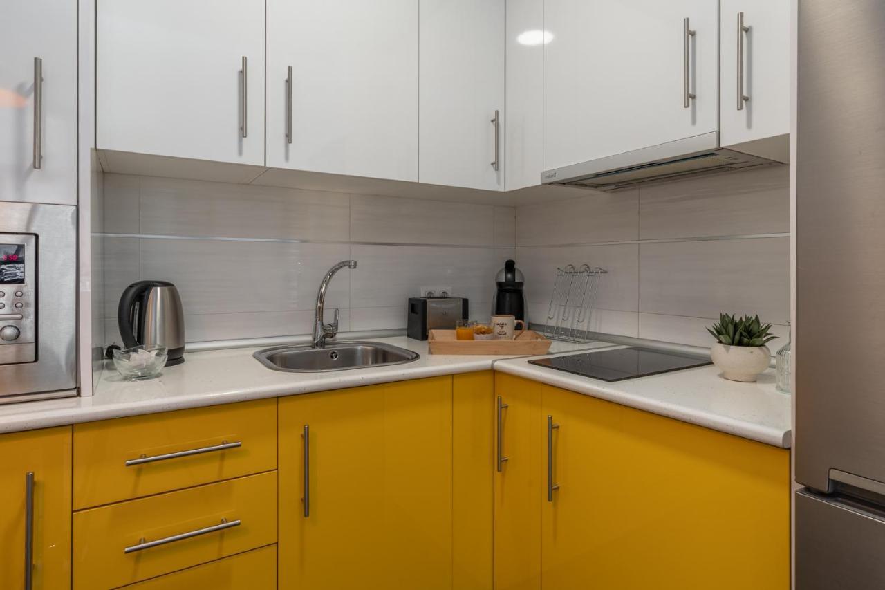 Tuguest Postigo II Catedral Apartment - Free Parking Granada Exterior photo